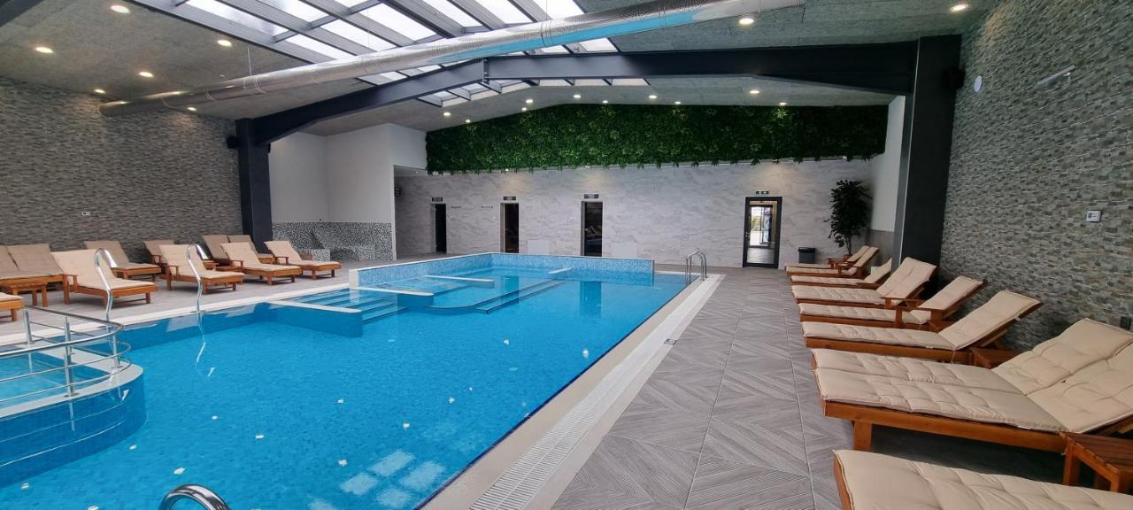 Spa Kompleks Raiski Kat Motel Dimitrovgrad  Bagian luar foto