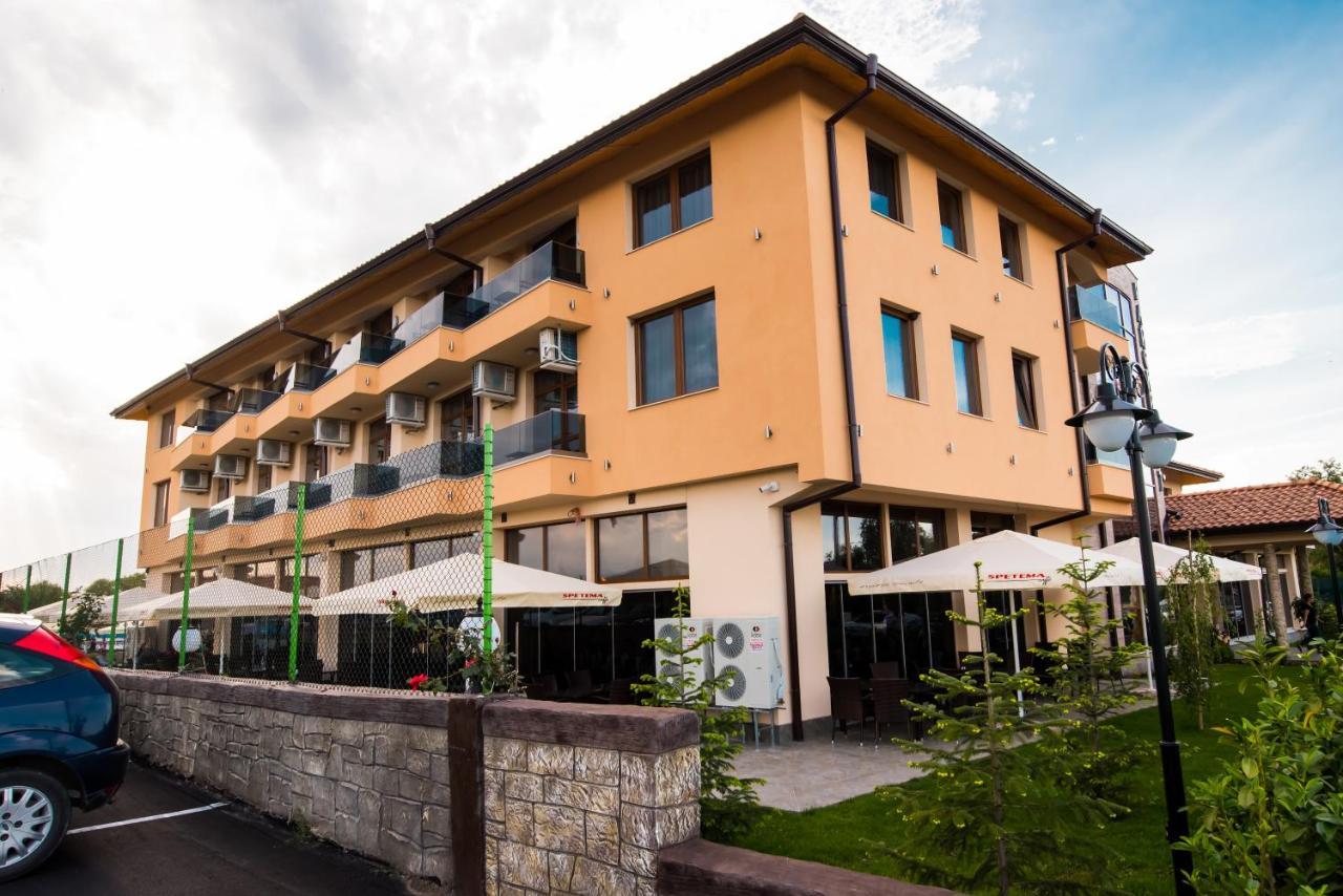 Spa Kompleks Raiski Kat Motel Dimitrovgrad  Bagian luar foto